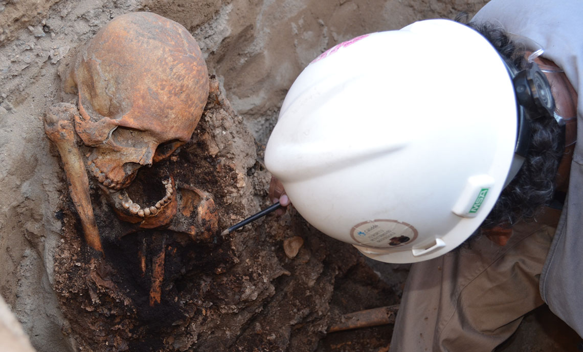 Personnel of Cálidda, a GEB subsidiary, discover body remains.